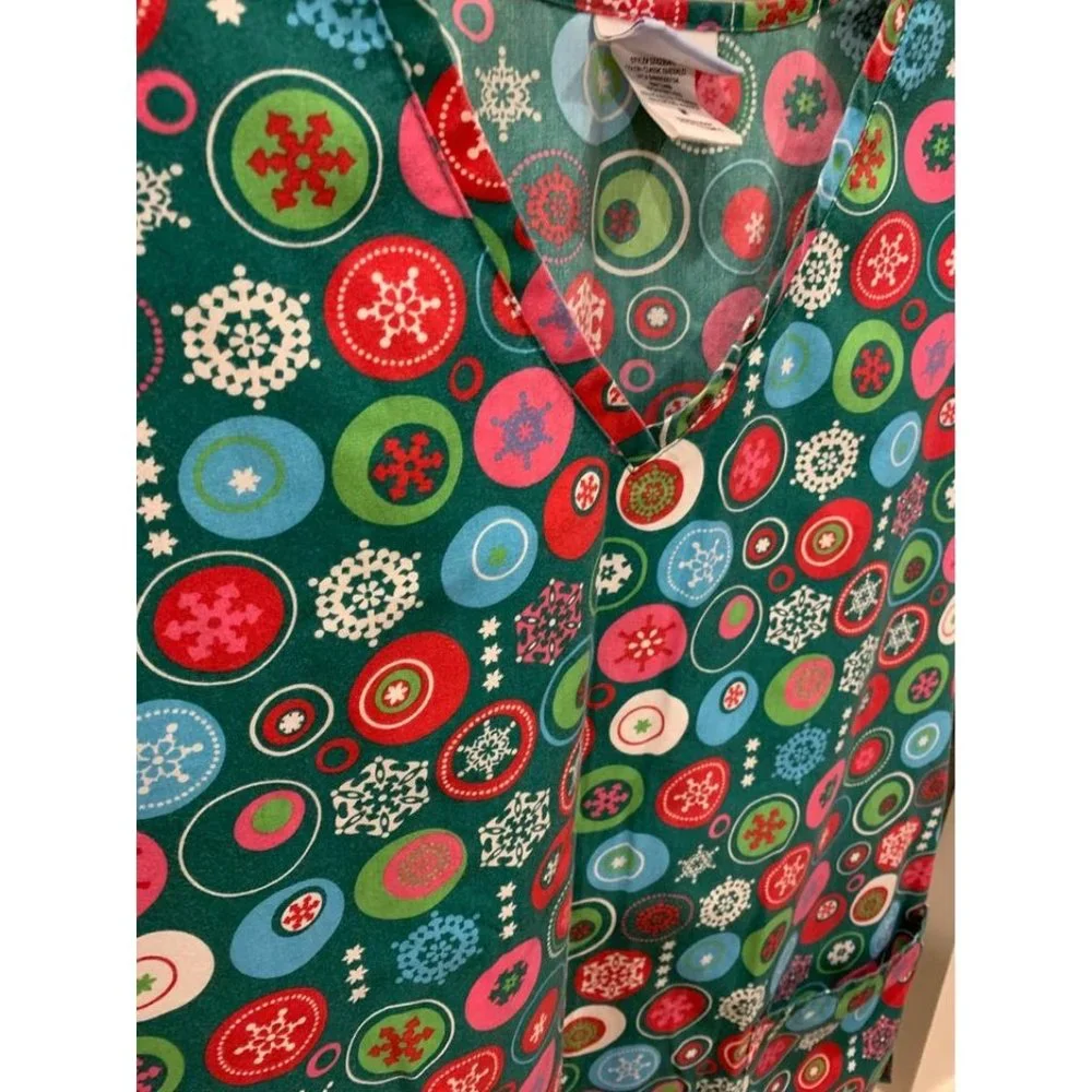 Christmas ornaments womens medium multi colored medical scrub top (bin CC) - Picture 3 of 4